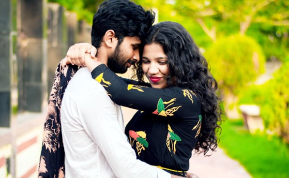 আজ আলিঙ্গন দিবস